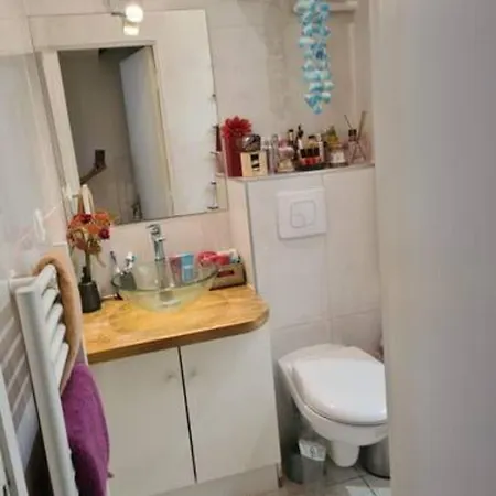 Apartament T1 Au Quartier Des Batignolles
